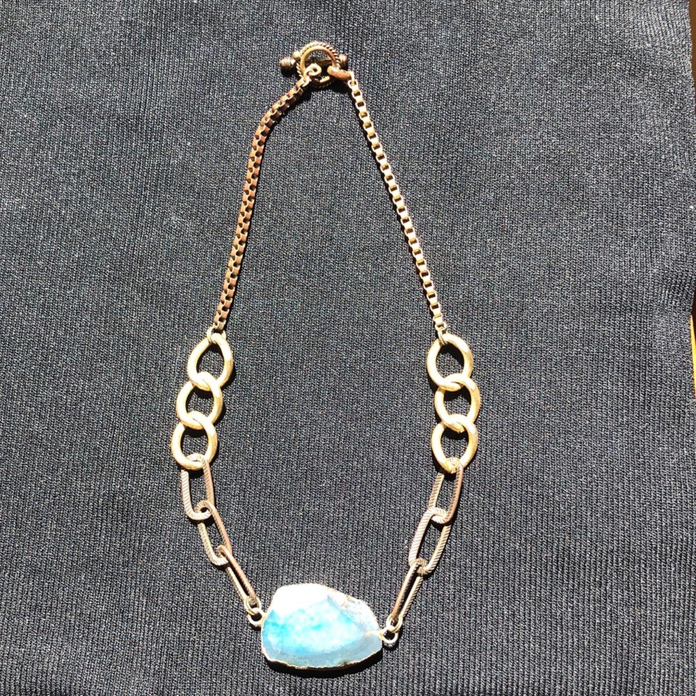 Elegant Gold and Blue Stone choker